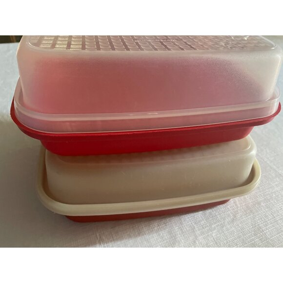 Vintage Tupperware Square Marinade Containers With Lids - Set Of 2 Red & Beige - Picture 6 of 7